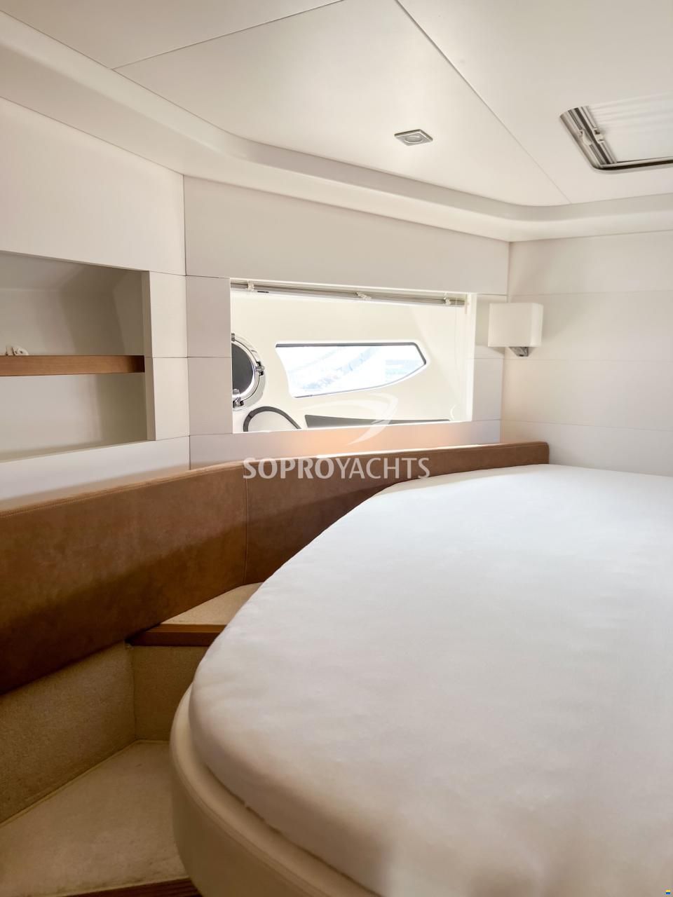 Beneteau Flyer Gran Turismo 49