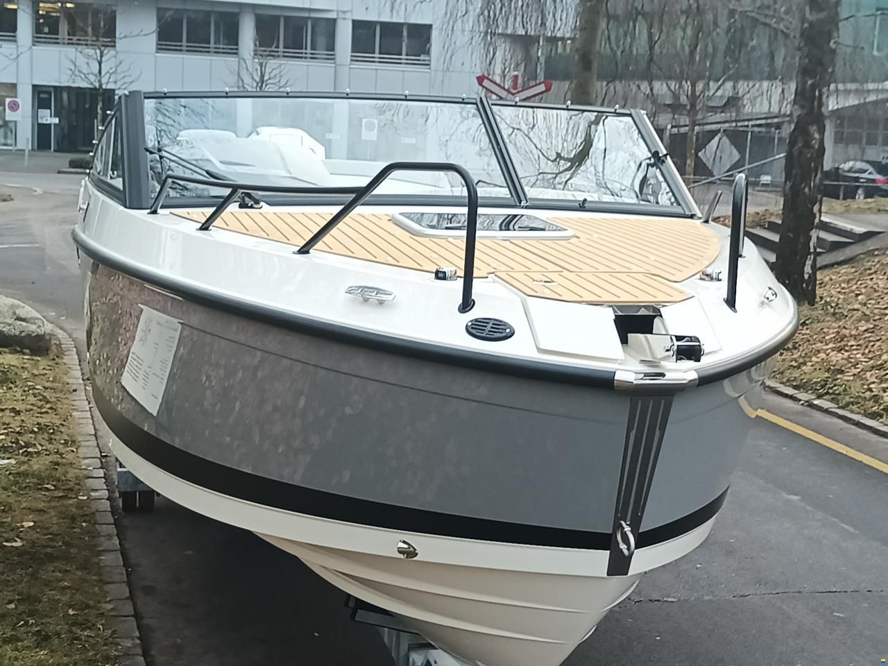 Quicksilver Activ 675 Cruiser