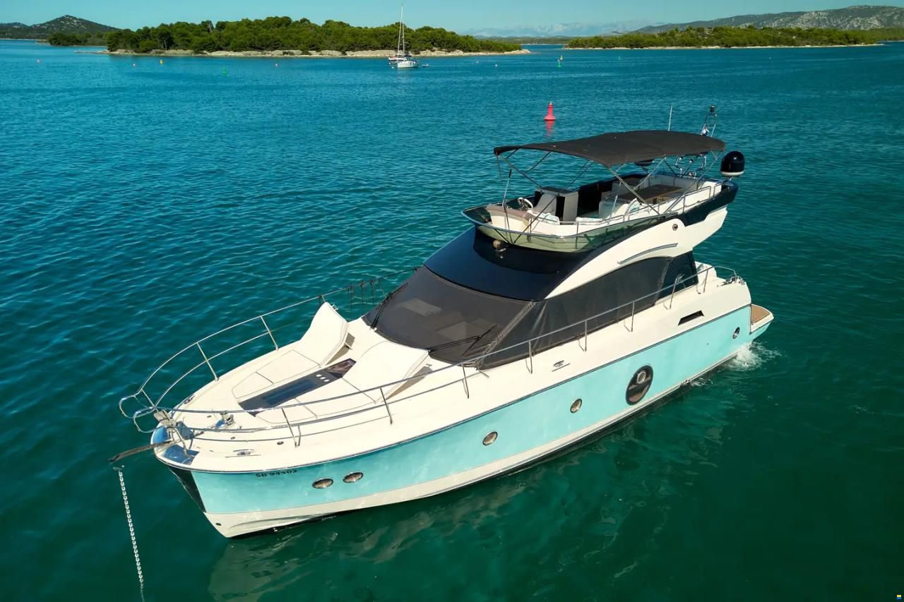 Beneteau Monte Carlo 5