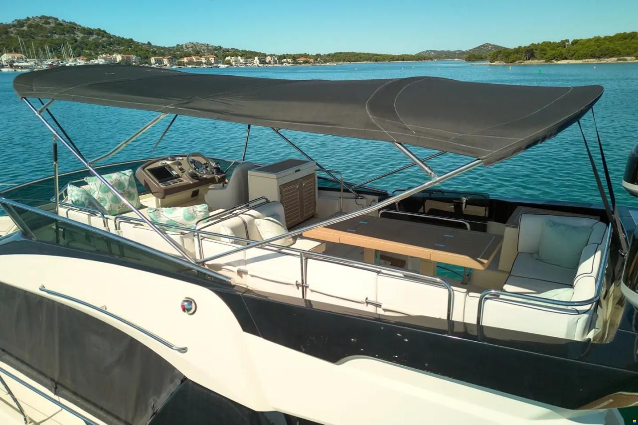 Beneteau Monte Carlo 5