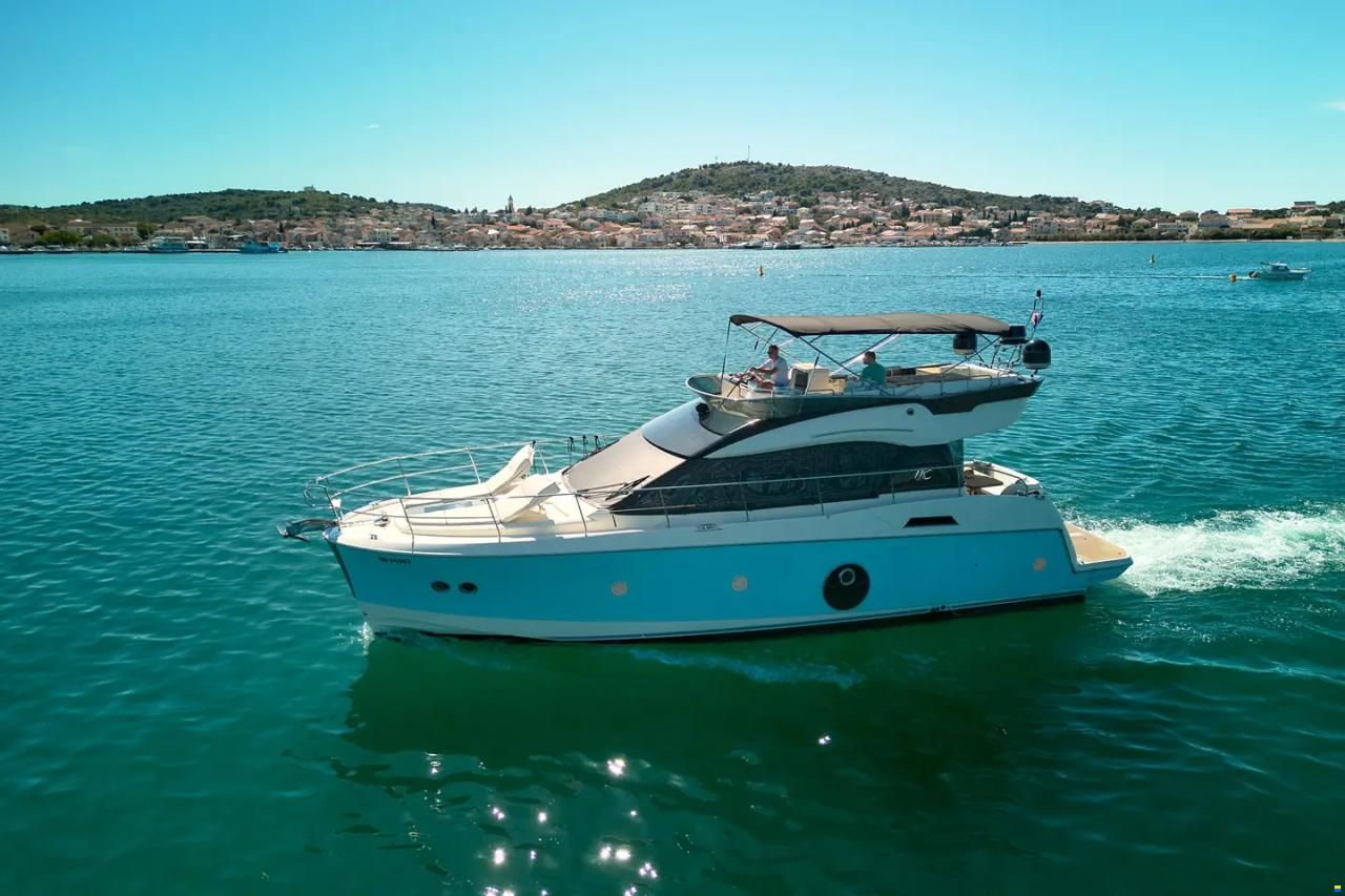 Beneteau Monte Carlo 5