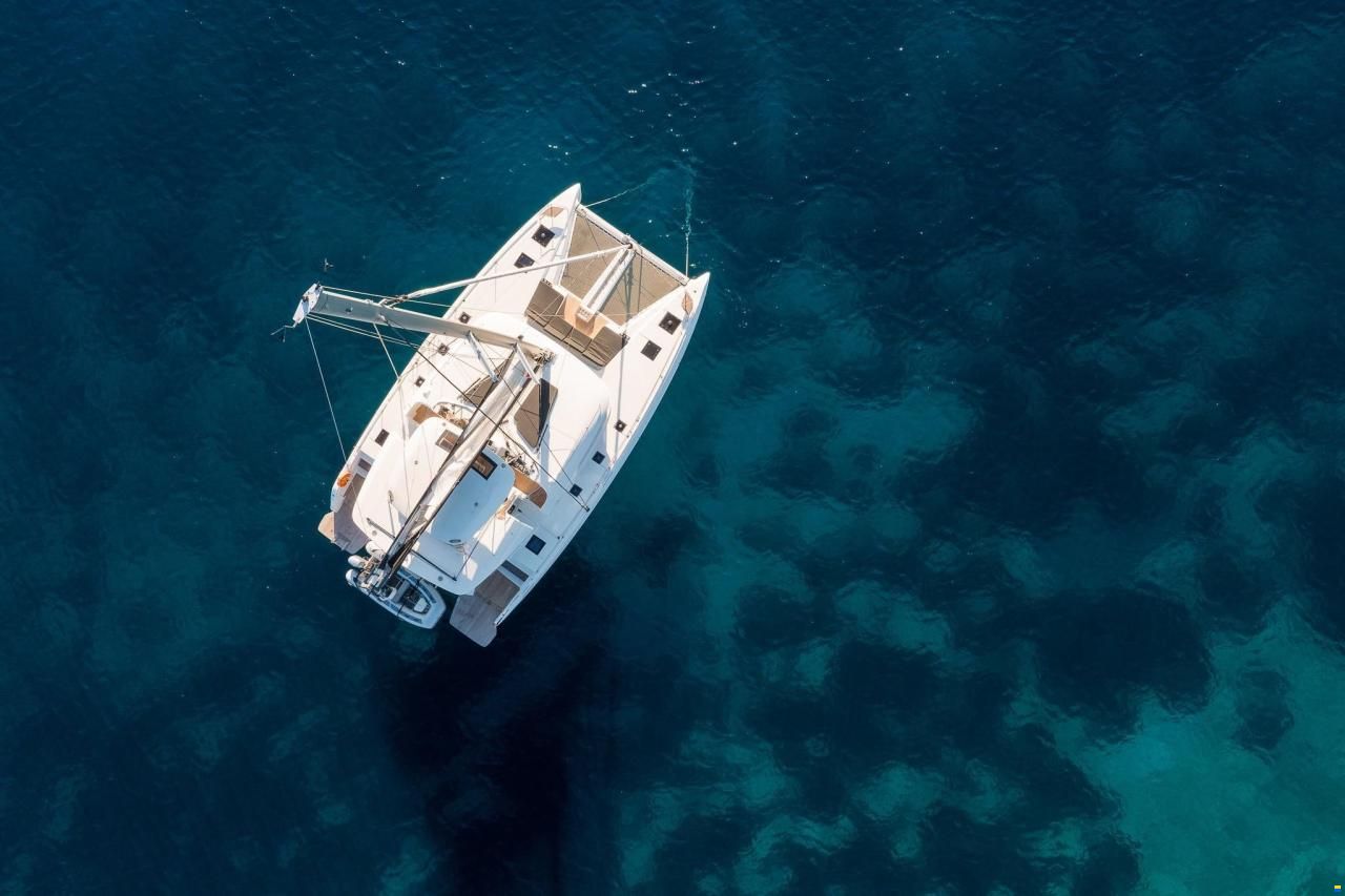 Lagoon 51