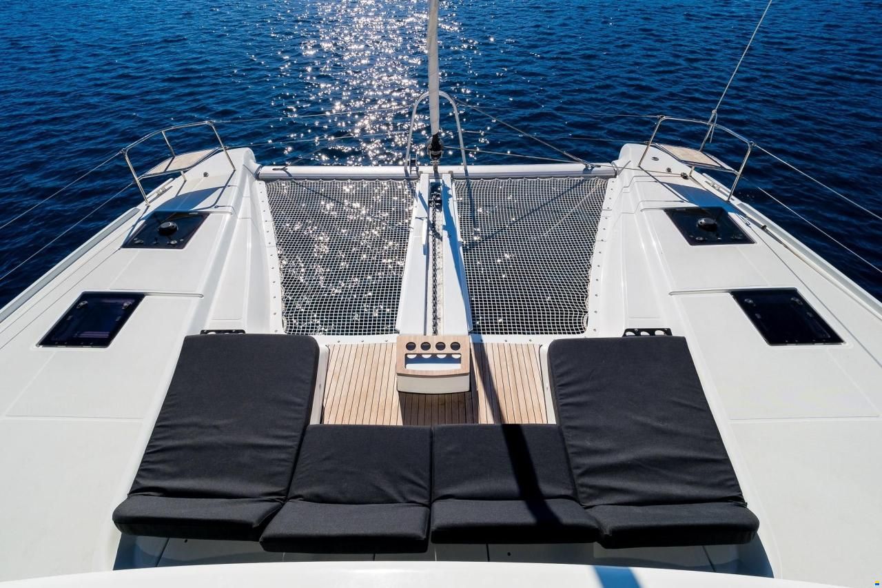 Lagoon 51