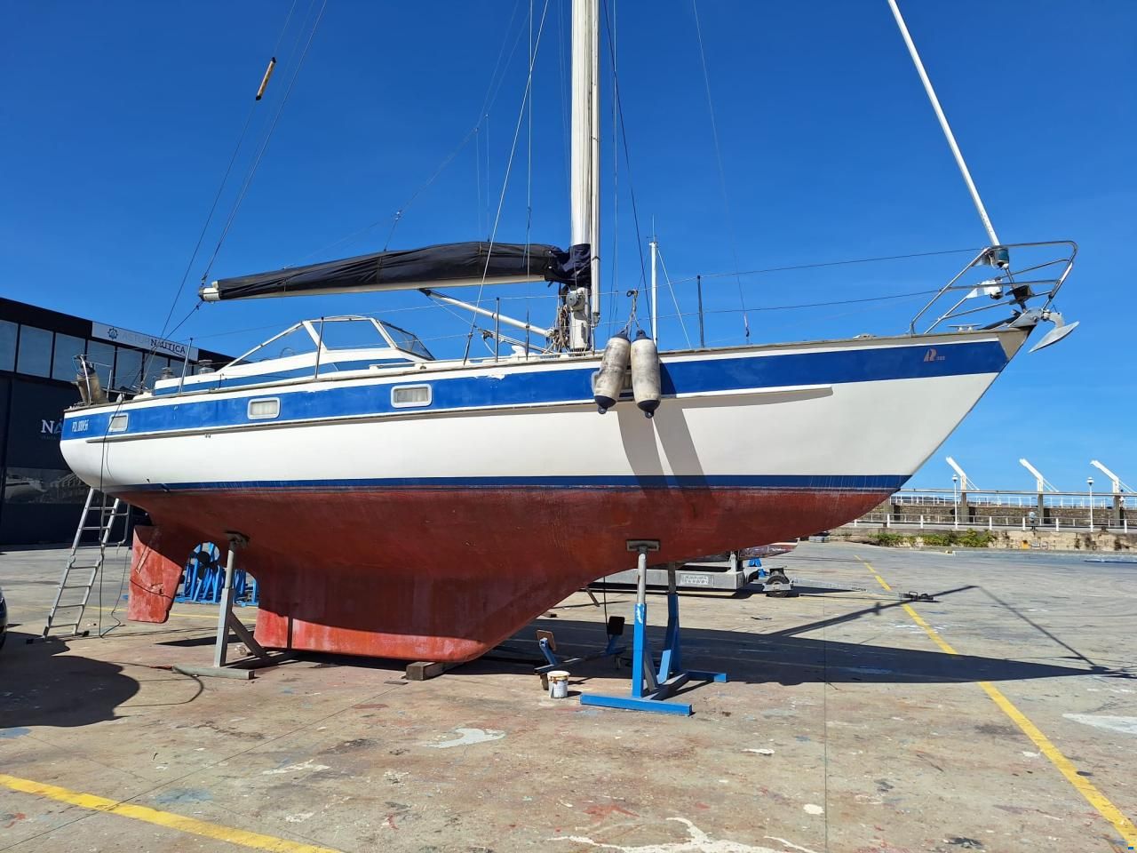 Hallberg-Rassy 352