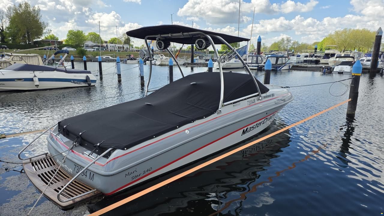 MasterCraft Maristar 240 SC