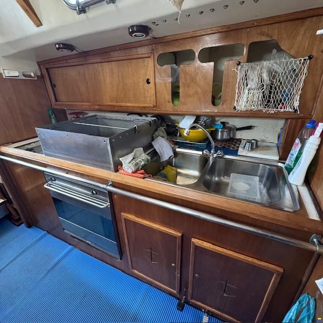 Cantiere Nautico Roseto 38