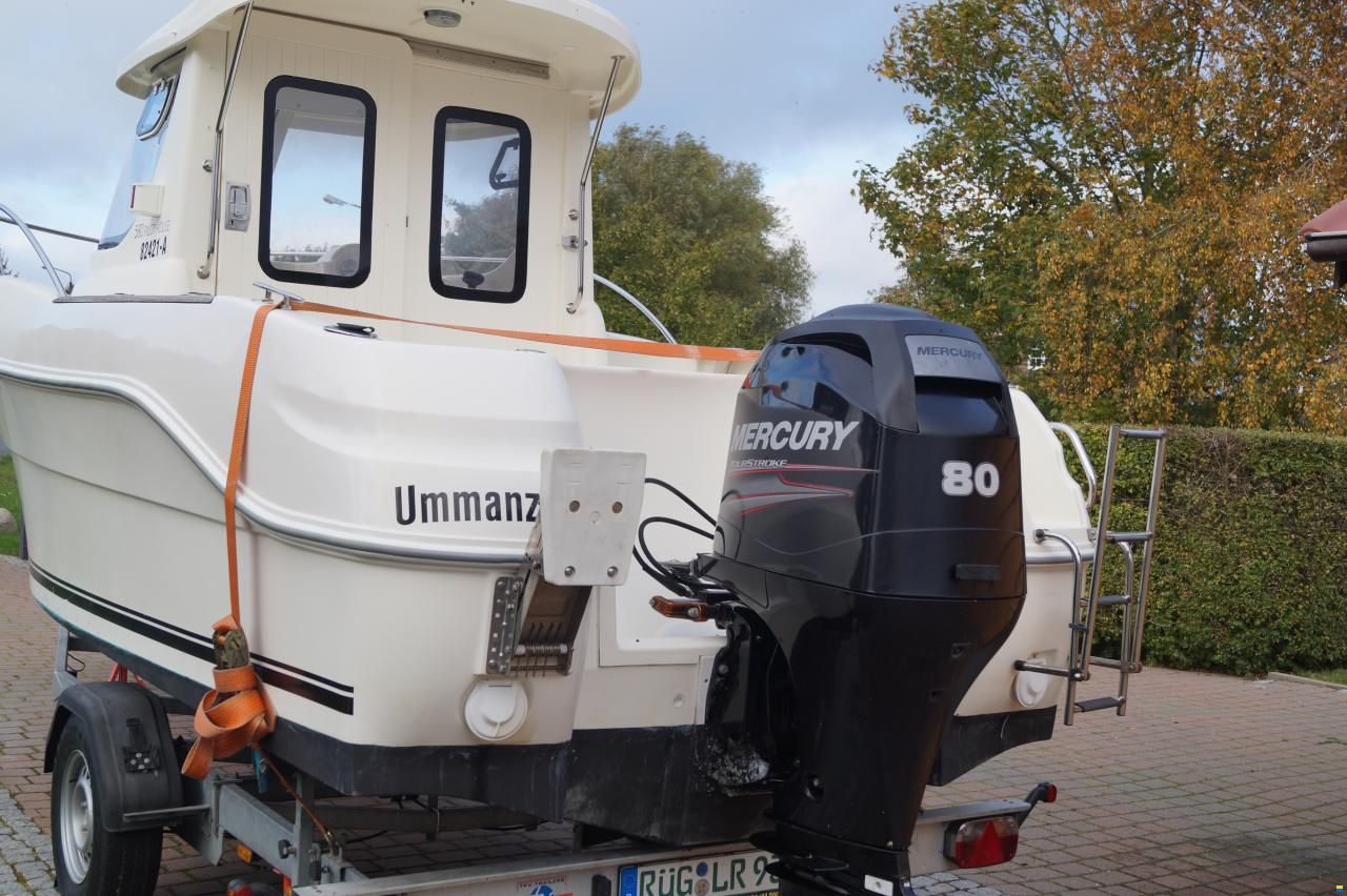 Quicksilver 580 Pilothouse