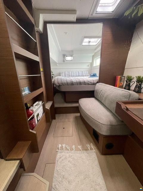 Lagoon 40