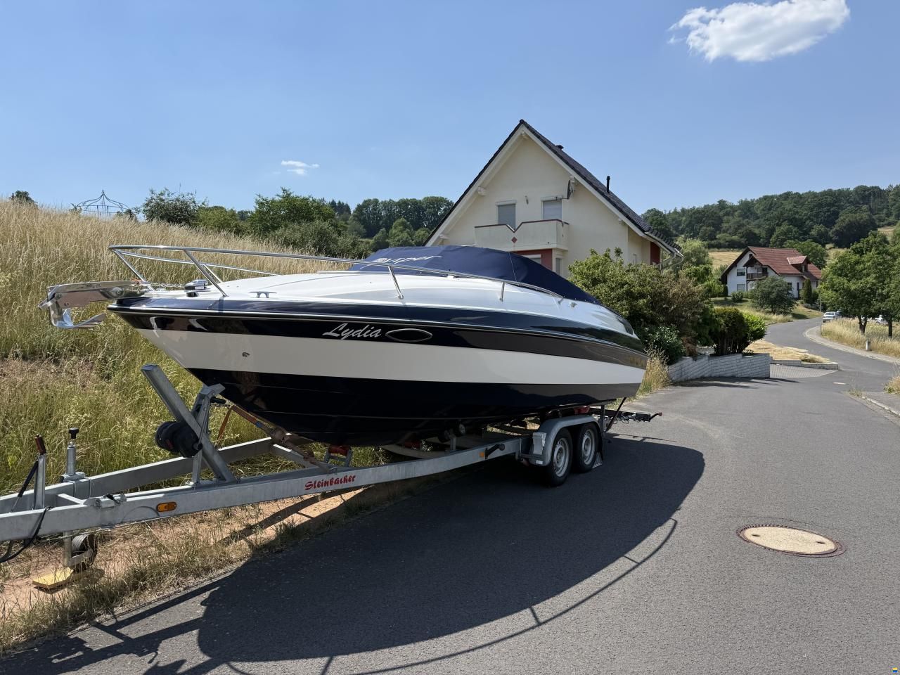 Europe Marine Viper 243