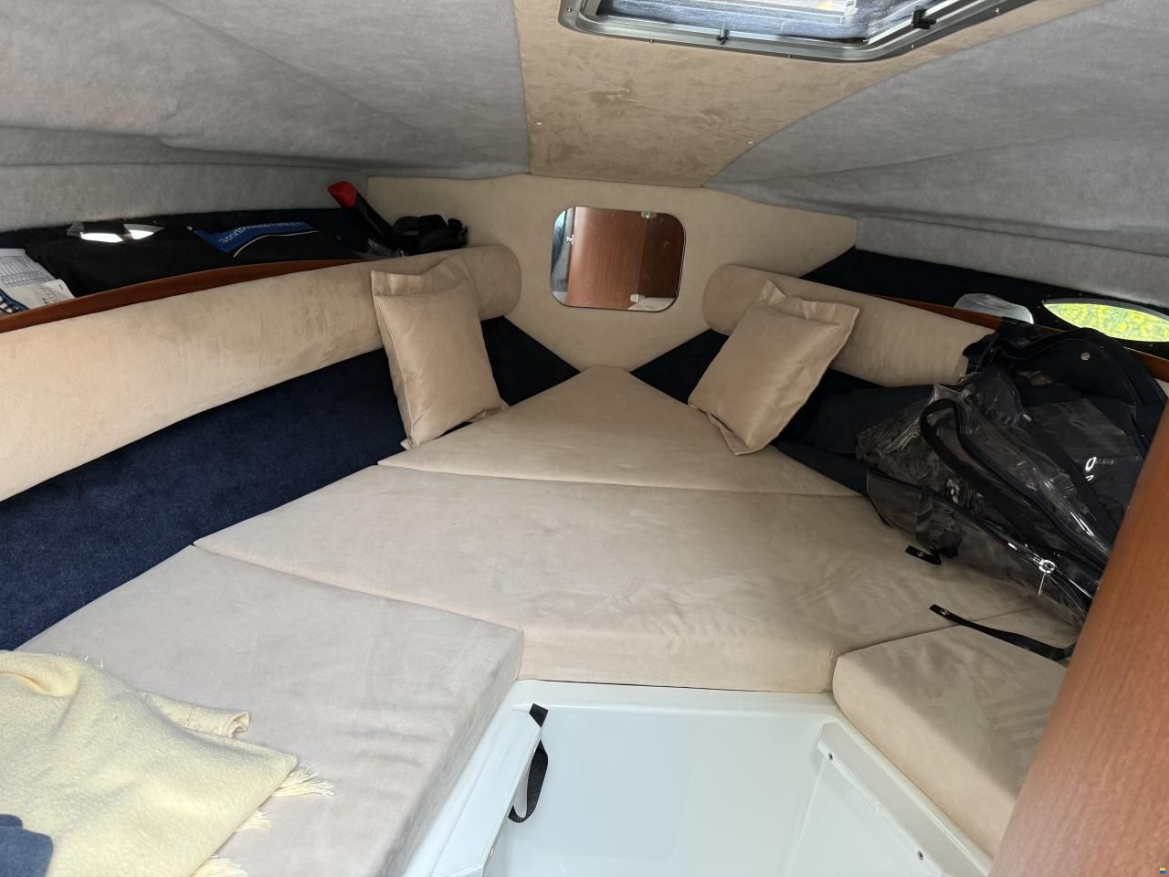 Europe Marine Viper 243