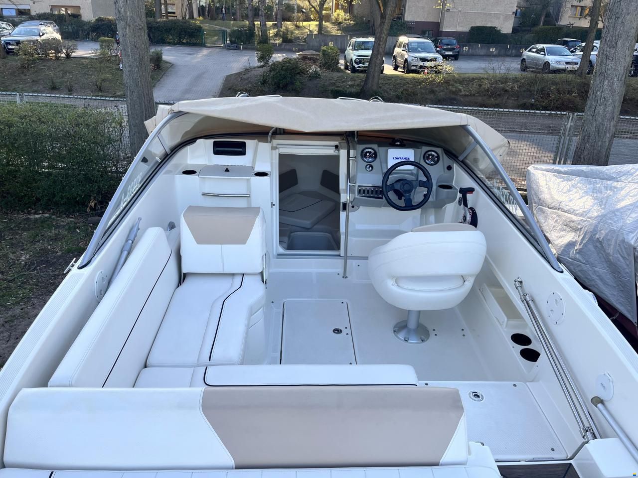 Bayliner Cuddy 642