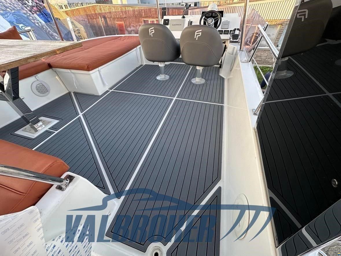 Fountaine Pajot Pajot 37