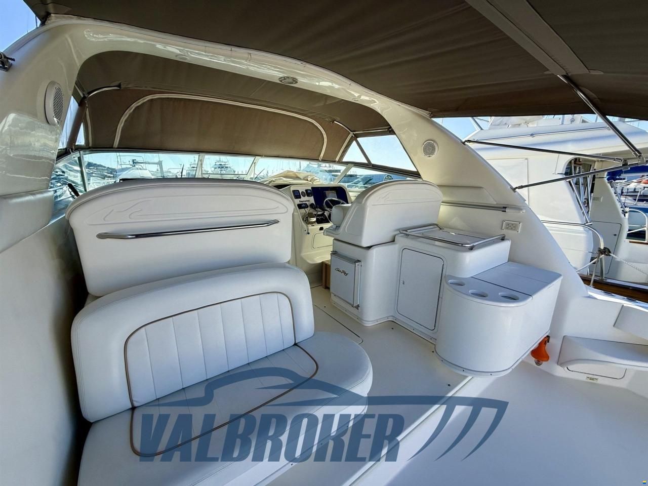 Sea Ray 330 AMBERJACK
