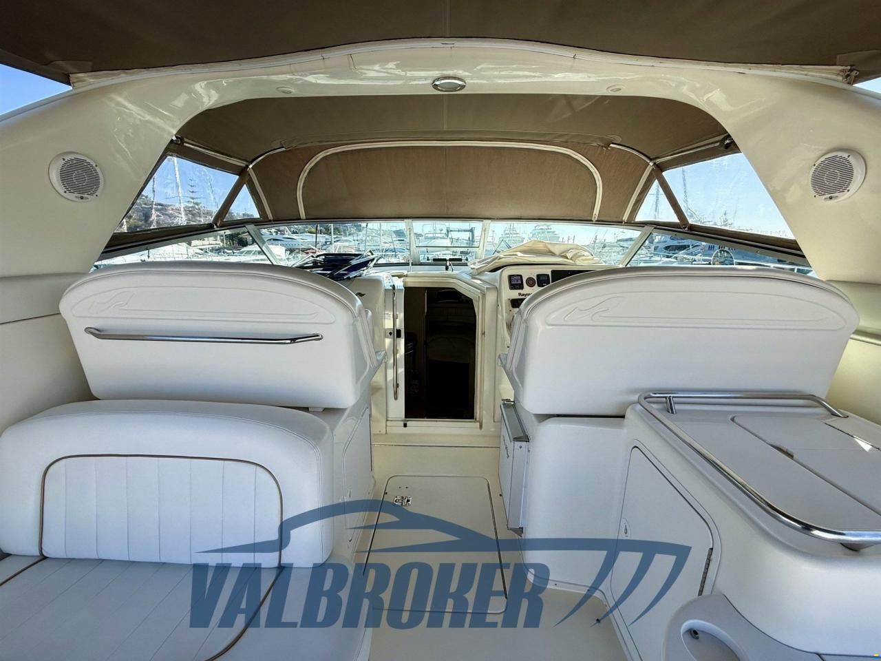Sea Ray 330 AMBERJACK