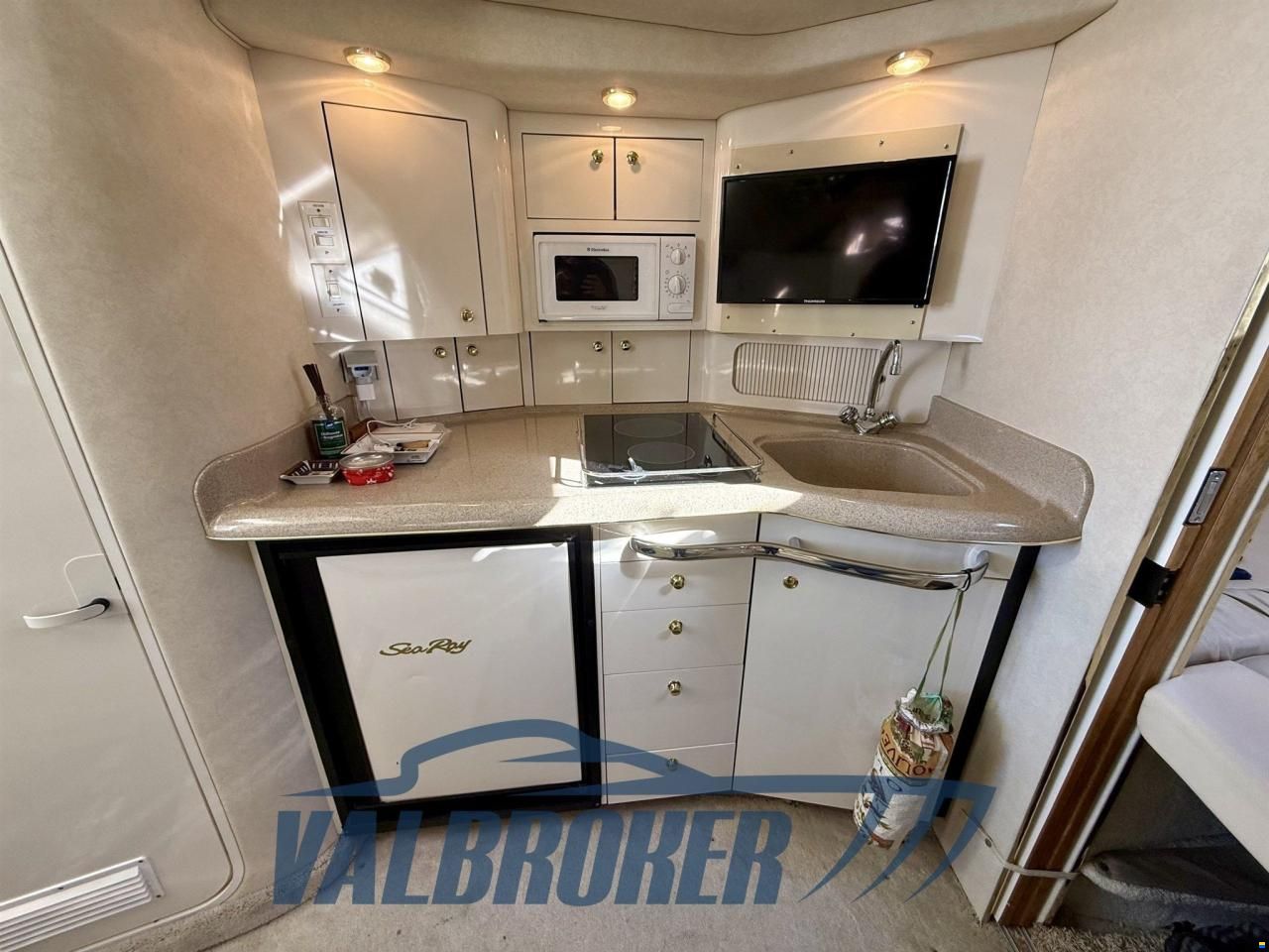 Sea Ray 330 AMBERJACK