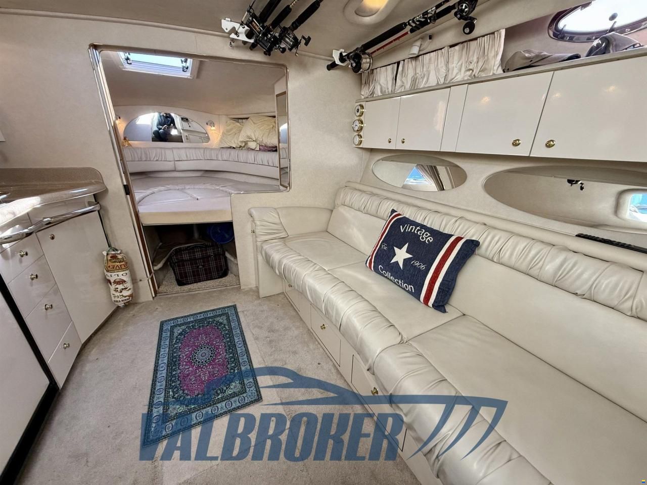 Sea Ray 330 AMBERJACK