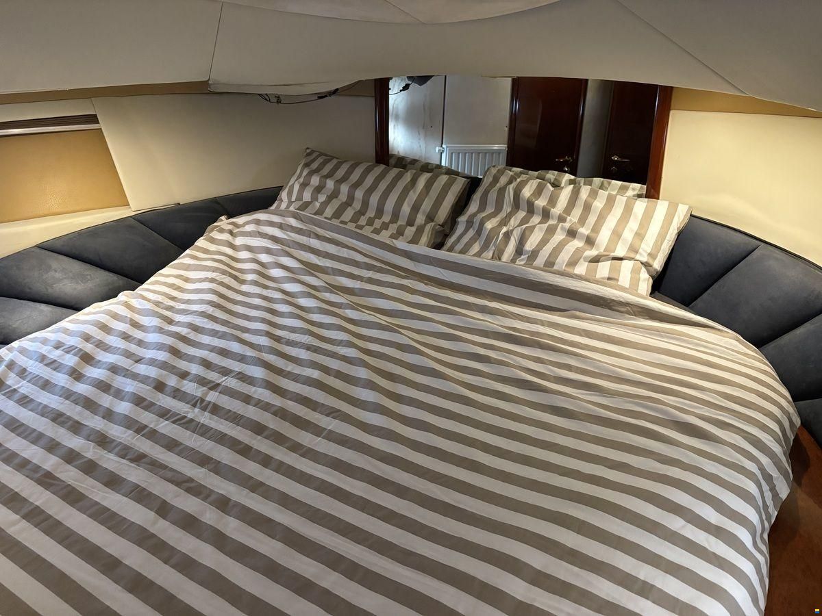 Fairline Squadron 52