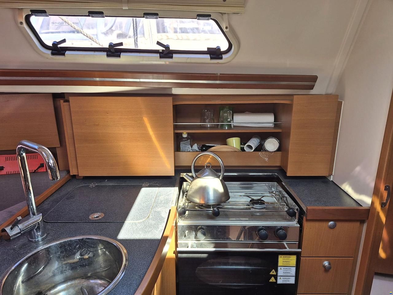 Hanse 325