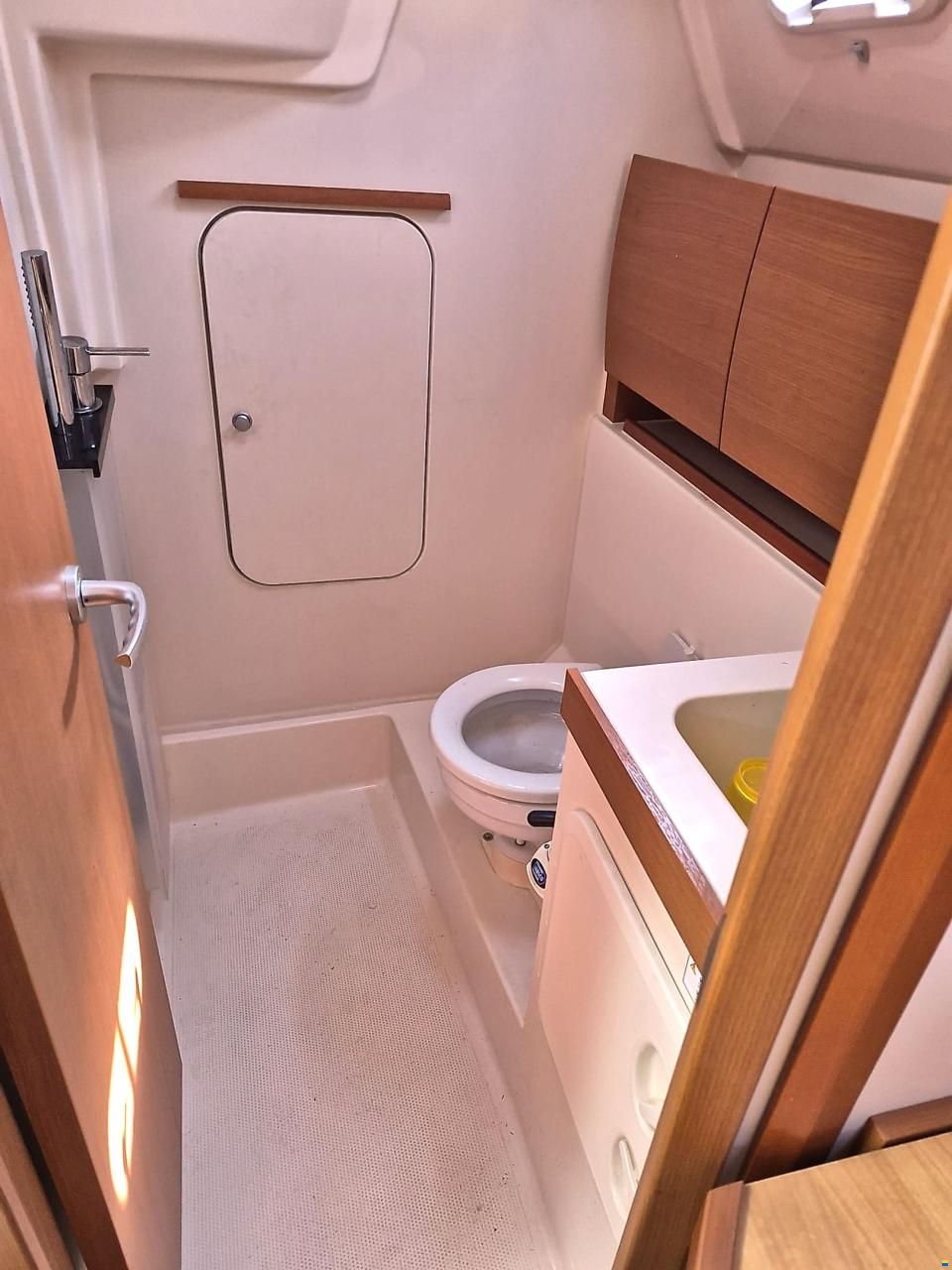 Hanse 325
