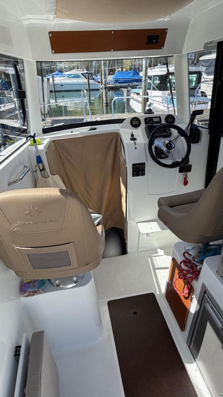 Jeanneau Merry Fisher