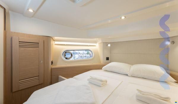 Beneteau SWIFT TRAWLER 41 FLY