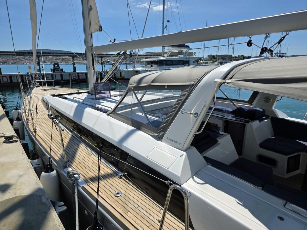 Beneteau Oceanis 55.1