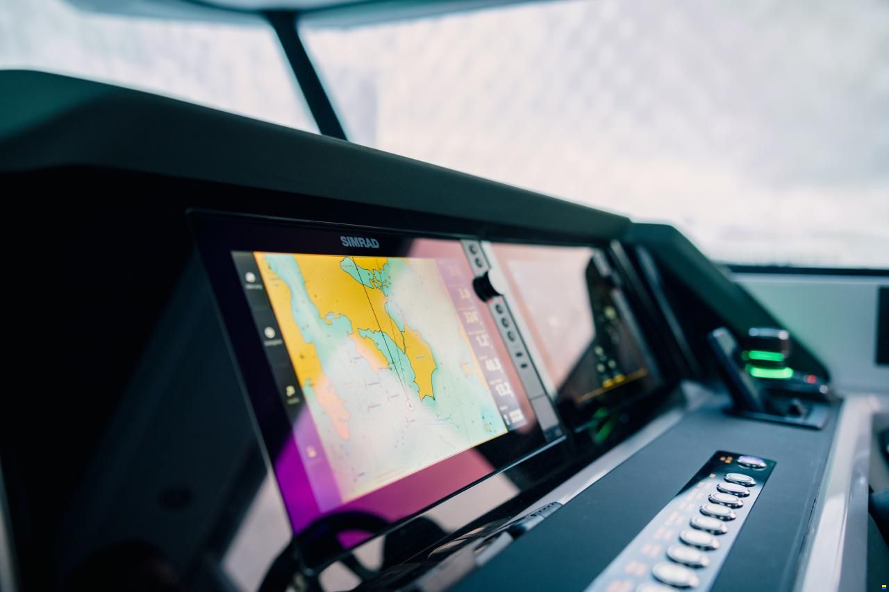 Axopar 38 Cross Cabin