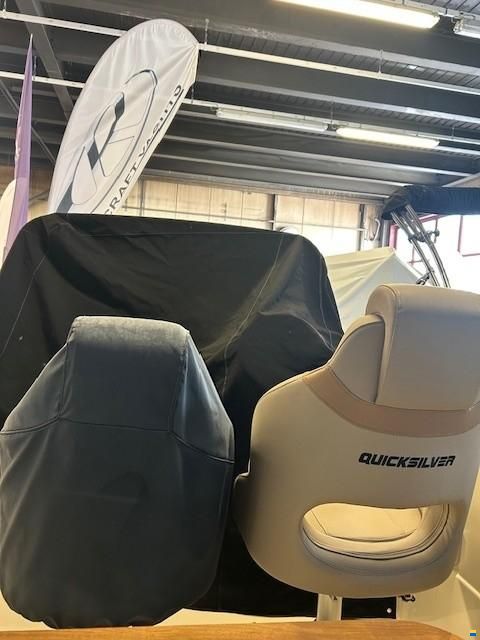 Quicksilver Activ 755 SD