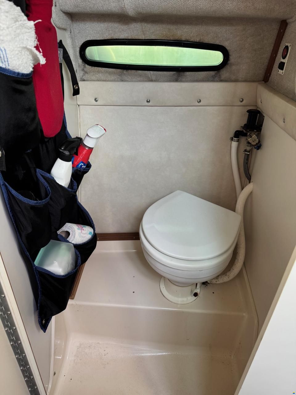 Sea Ray SUNDANCER 230/