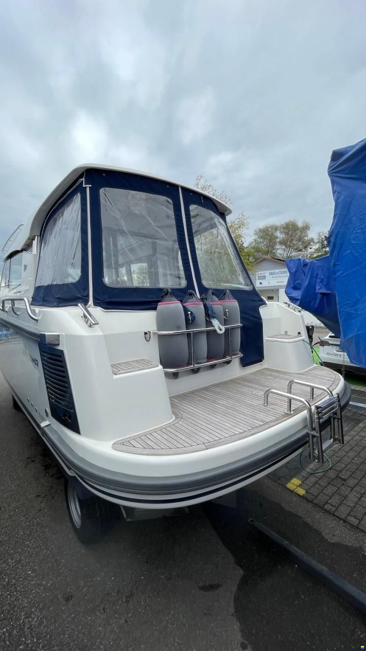 Nimbus 305 Coup&eacute;