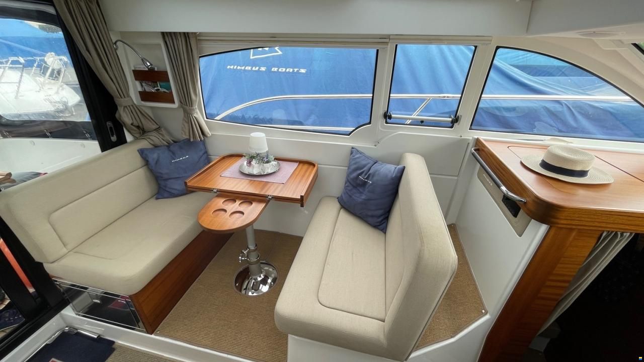 Nimbus 305 Coup&eacute;