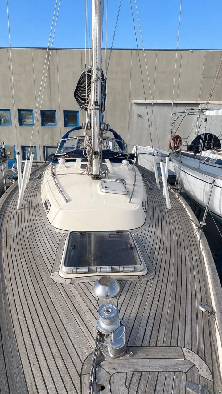 Hallberg-Rassy 36