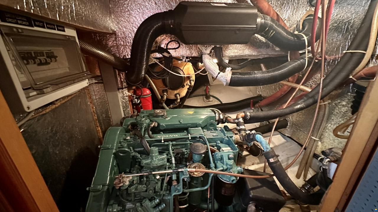 Hallberg-Rassy 36