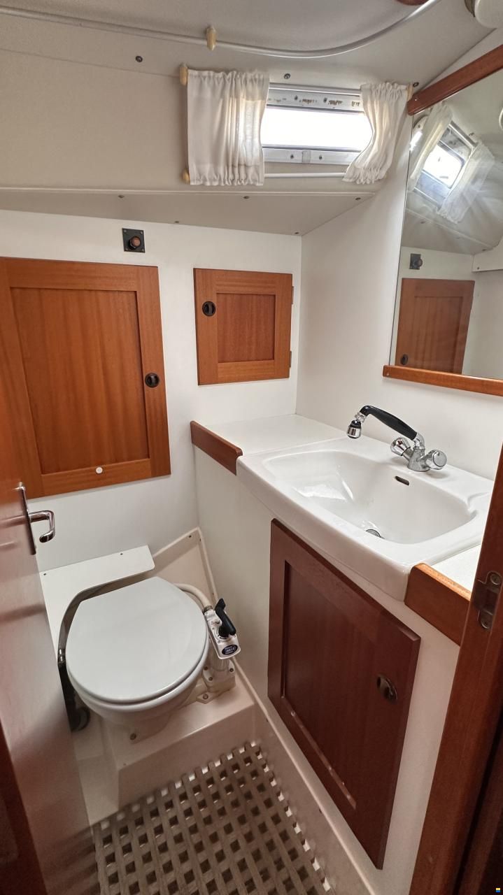 Hallberg-Rassy 36