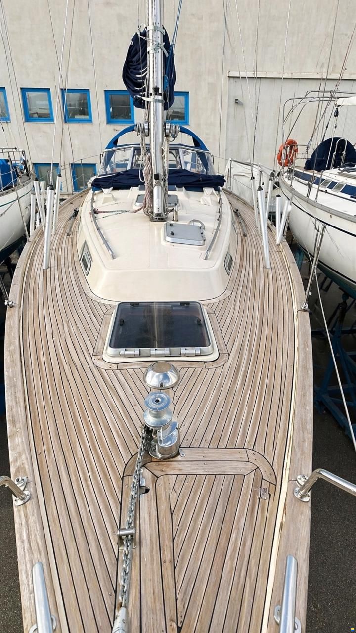 Hallberg-Rassy 36
