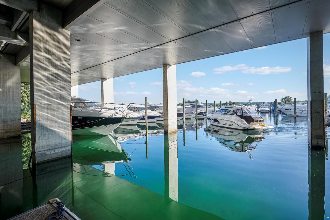 Liegeplatz gesichert beim Neuboot Kauf