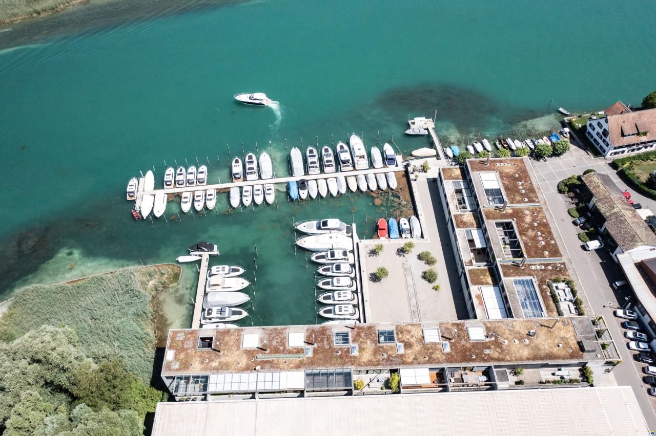 Liegeplatz gesichert beim Neuboot Kauf