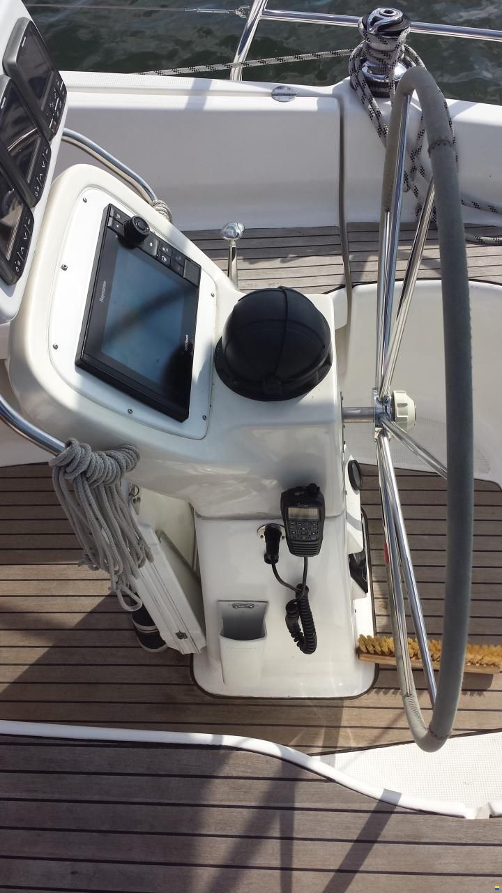 Bavaria 32