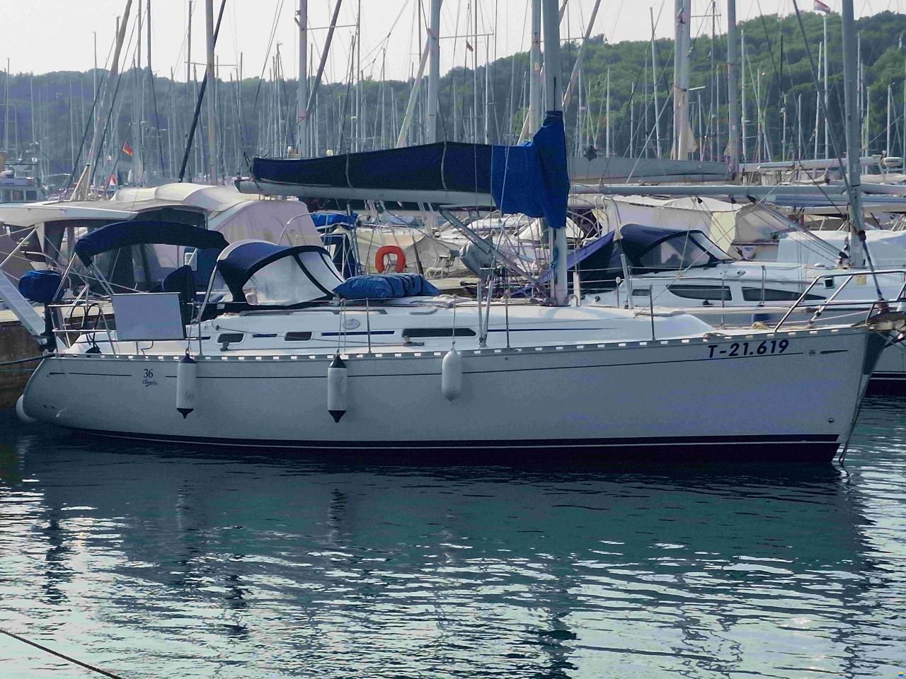 Dufour 36 Classic
