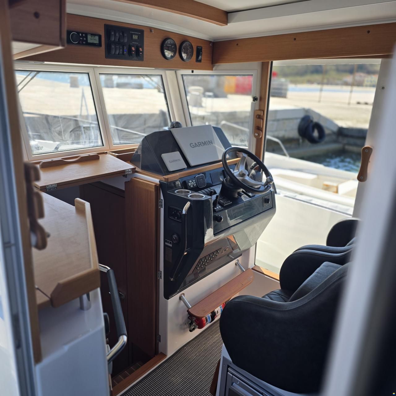 Sargo 28