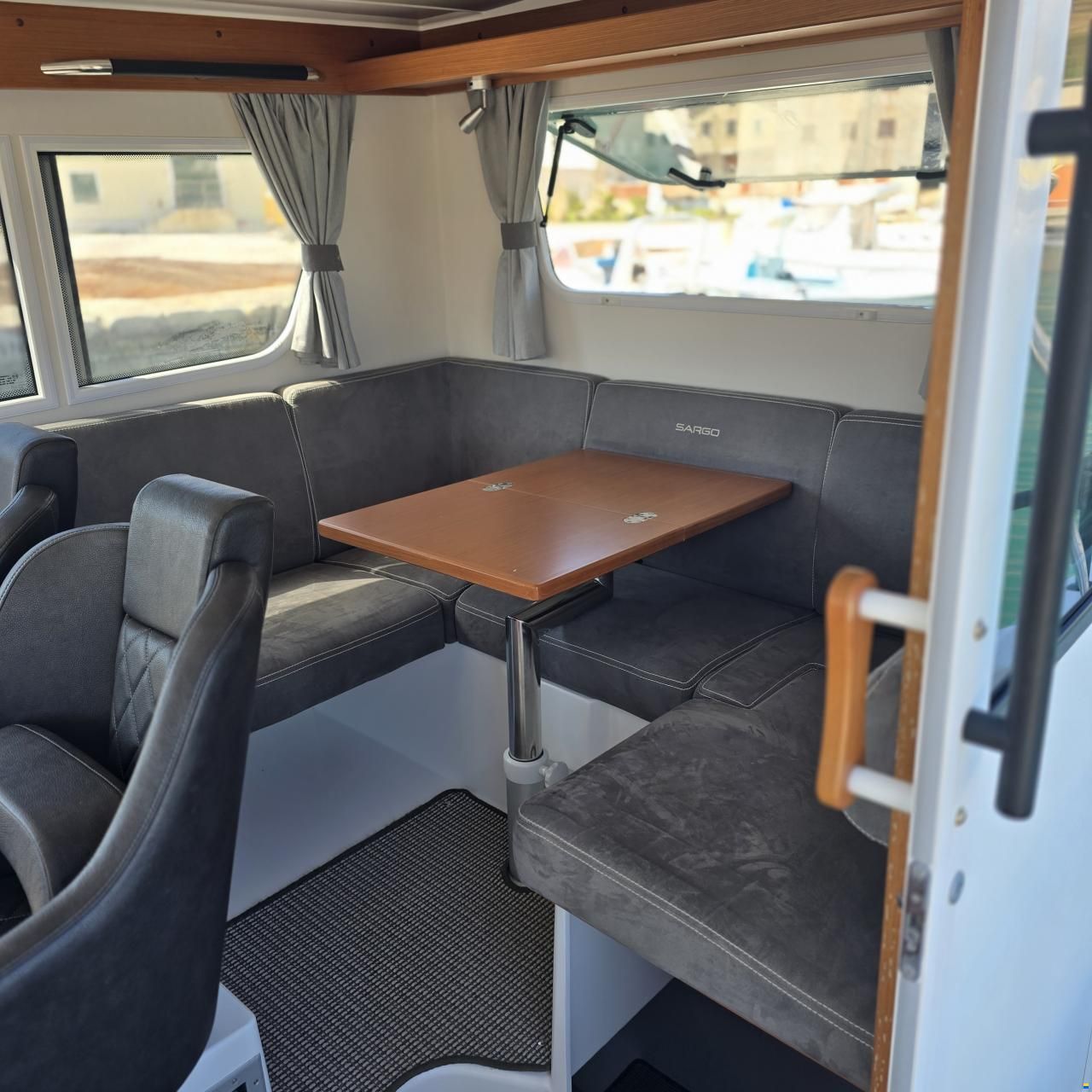Sargo 28