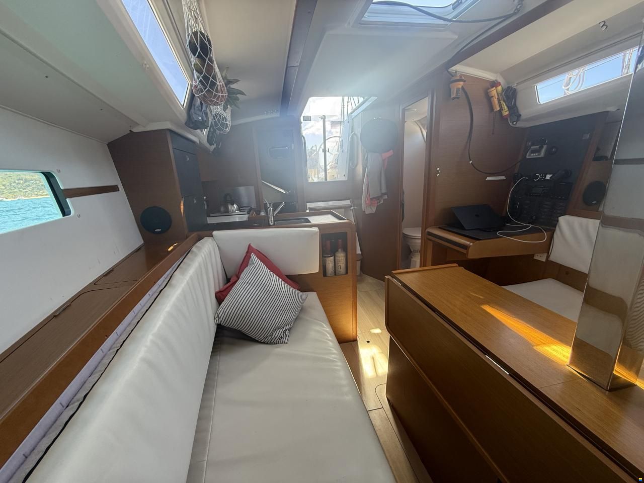Jeanneau Sun Odyssey 349