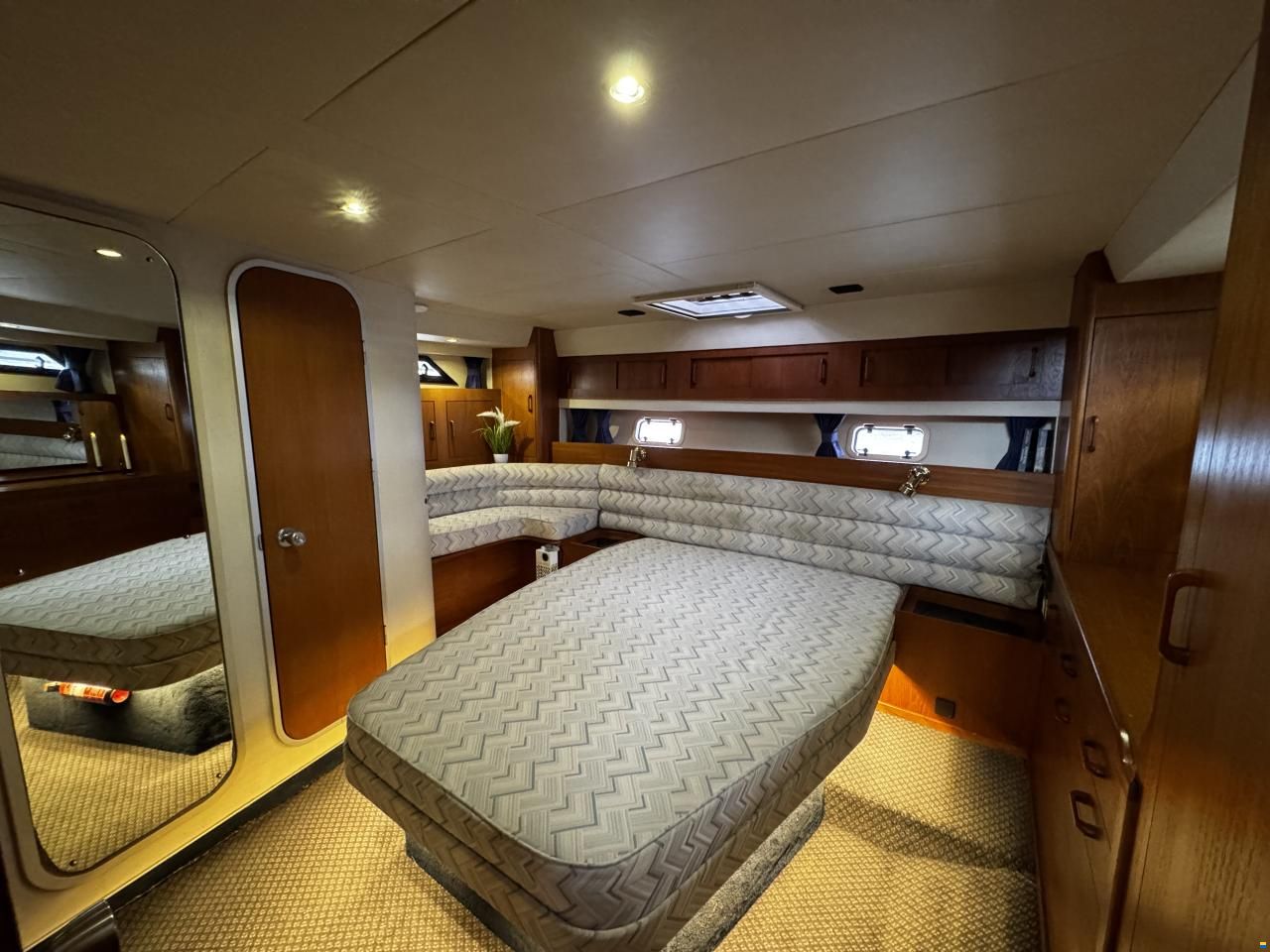 Princess 435