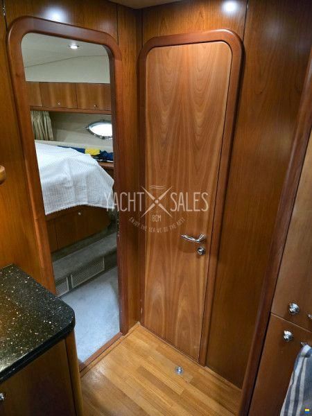 Sunseeker Manhattan 50 Fly