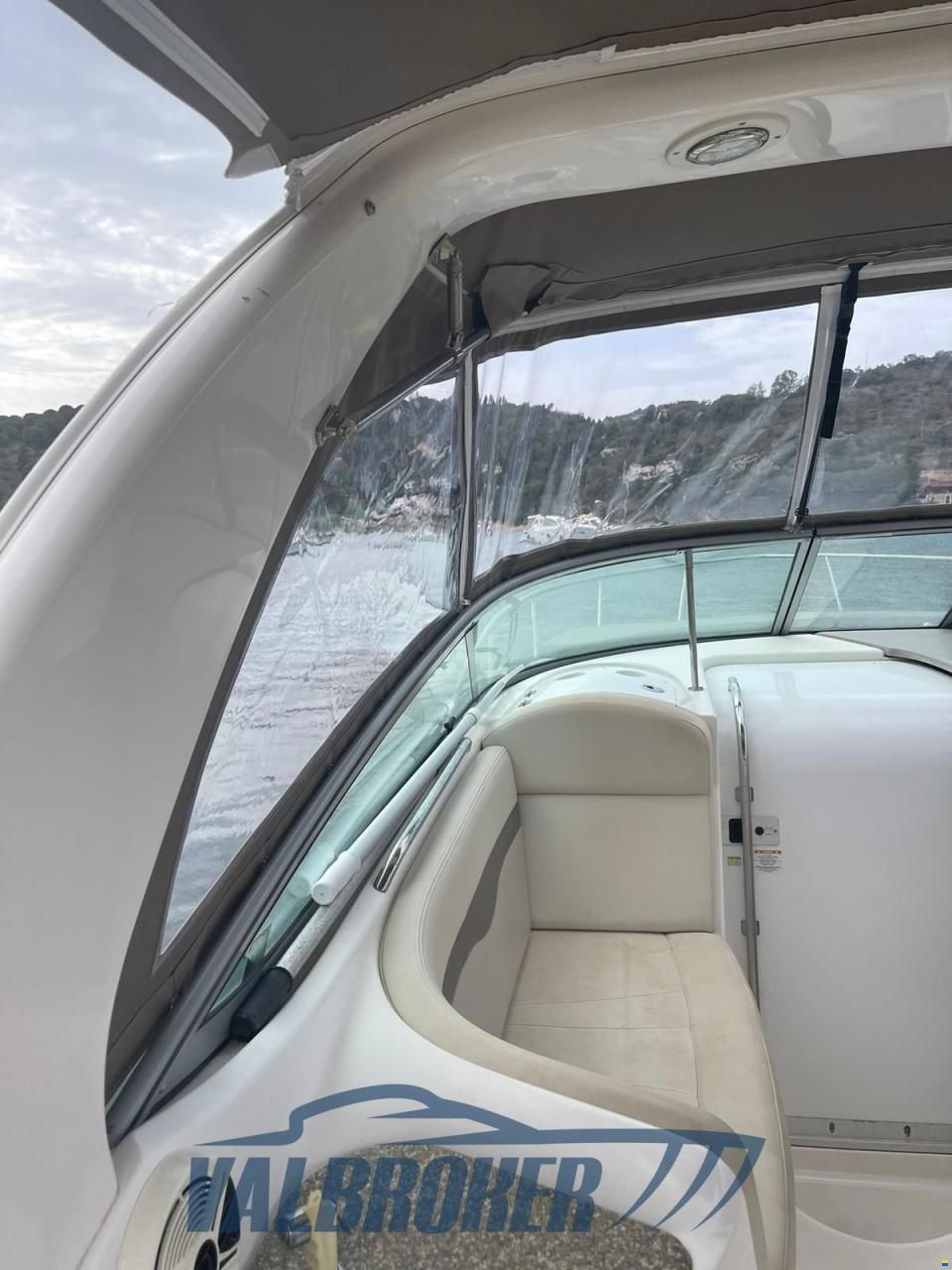 Chaparral Signature 280