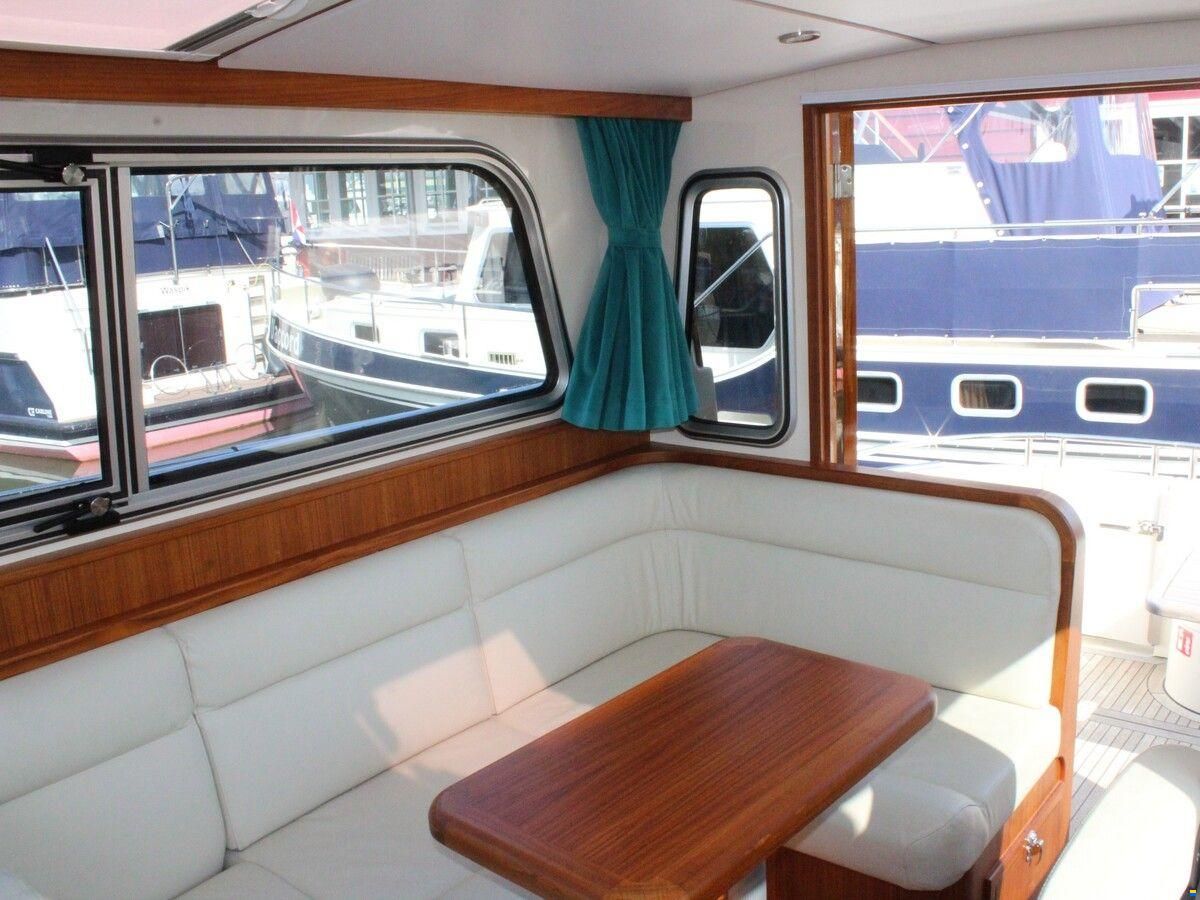 North-Line Yachts 37 Wheelhouse