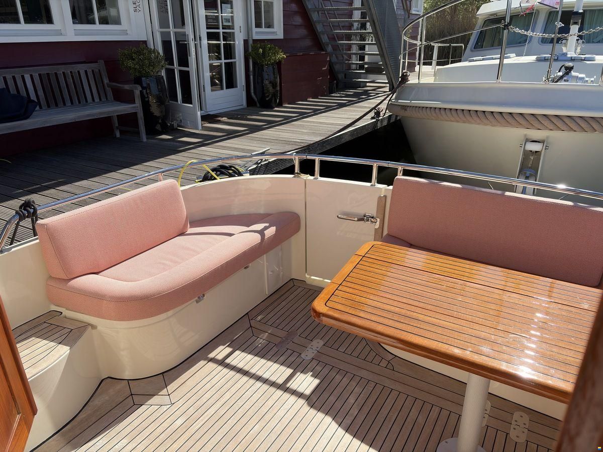 North-Line Yachts 37 Wheelhouse