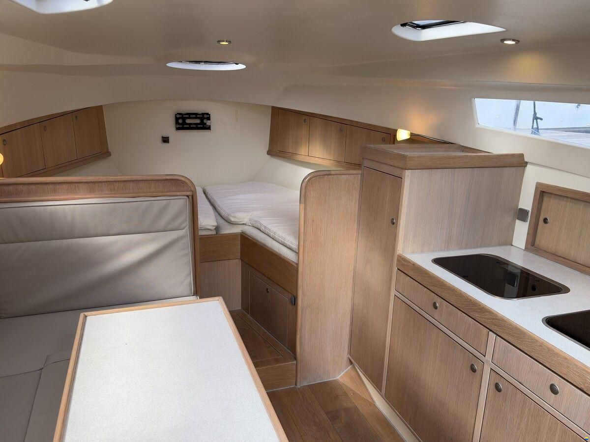 Intercruiser 31