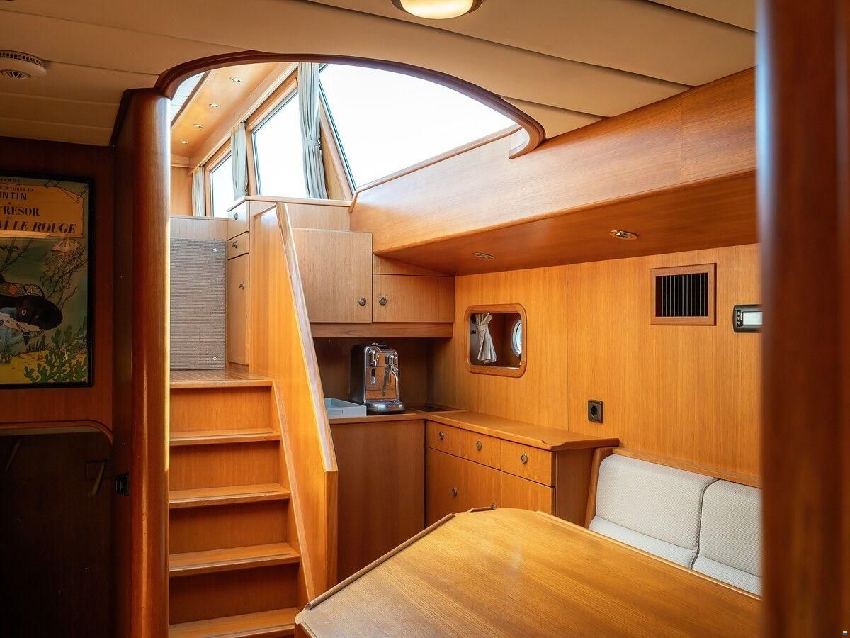 Laancruiser 2100