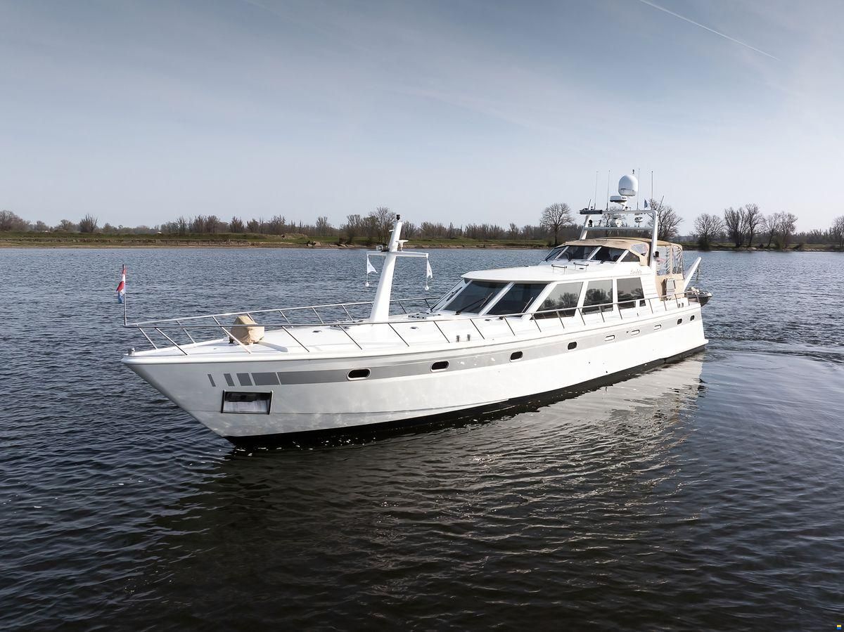 Laancruiser 2100
